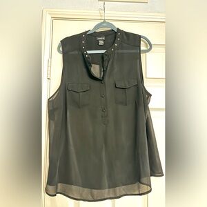 Torrid Size 0 Black Sleeveless Top with Studded Collar